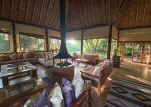 Holiday Home in Kenya ziwa lodge