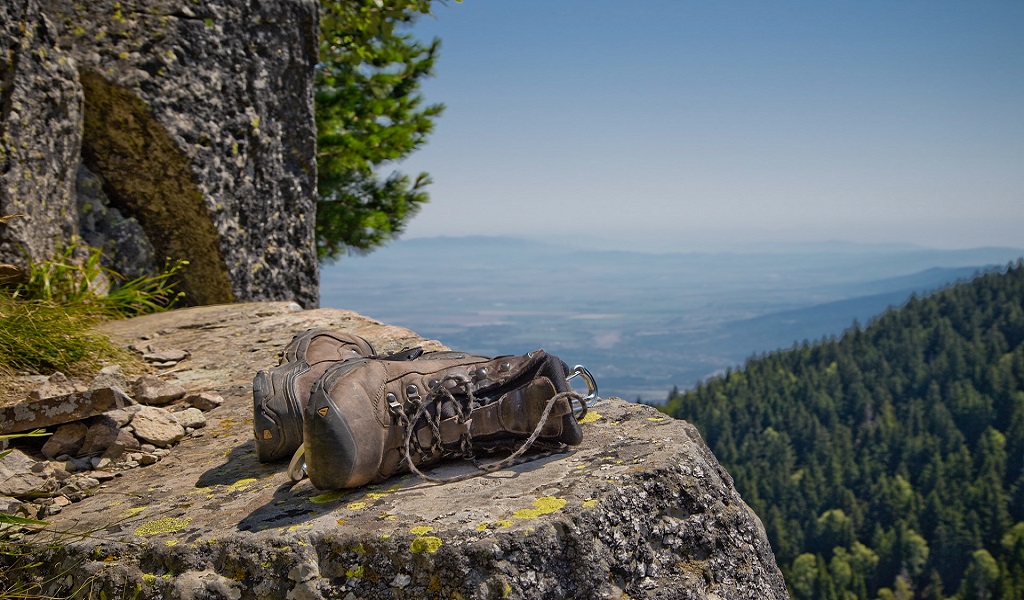 How to Choose the Right Hiking Shoes
